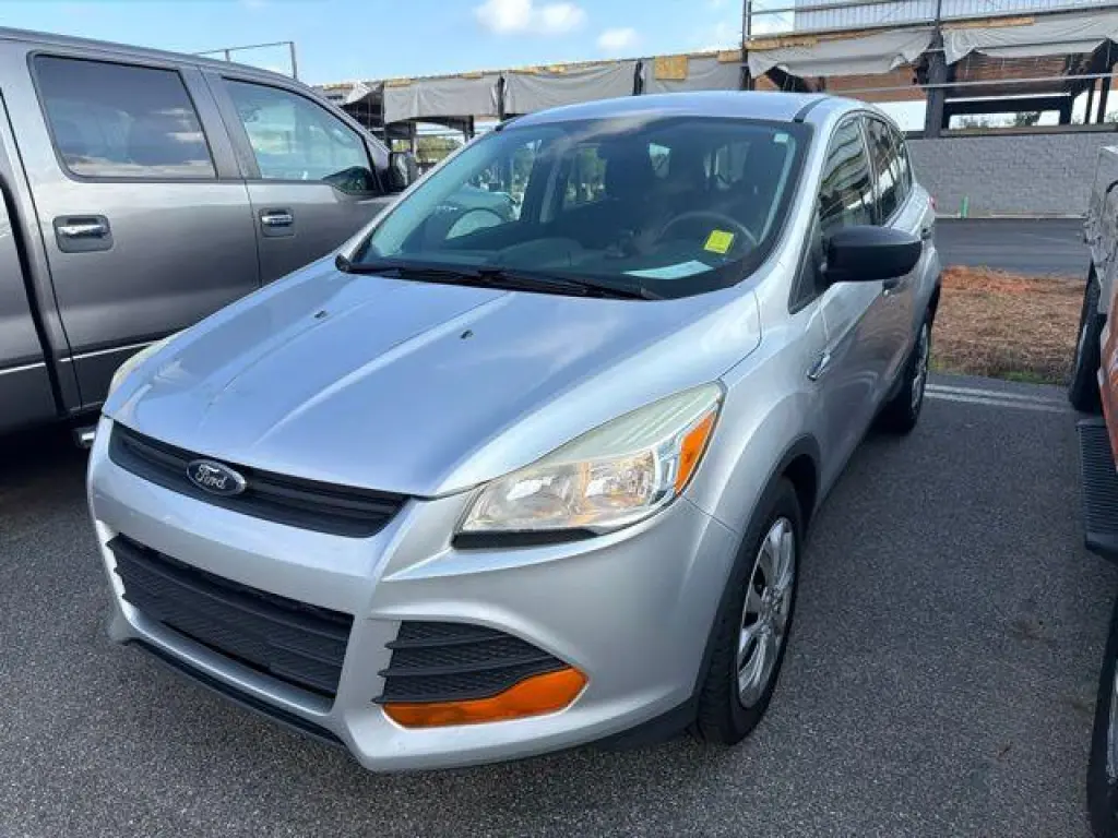 Ford Escape 2015 S 4dr SUV