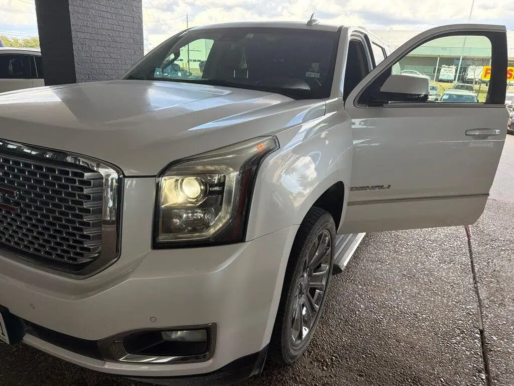GMC Yukon 2016 4x2 Denali 4dr SUV