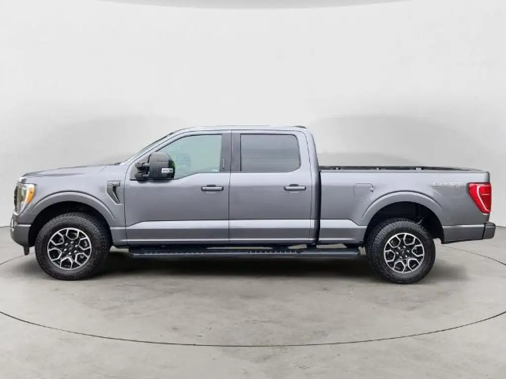 Ford F-150 2021 4x4 XLT 4dr SuperCrew 5.5 ft. SB