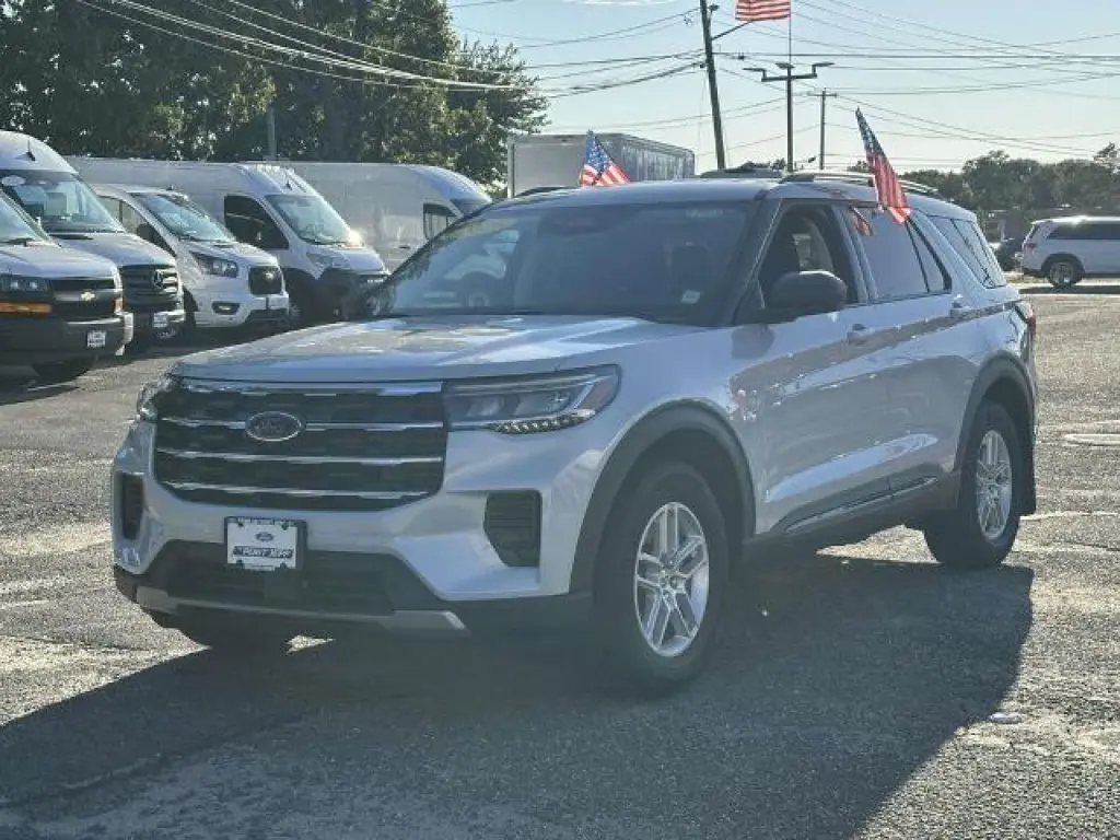 Ford Explorer 2026 AWD Active 4dr SUV