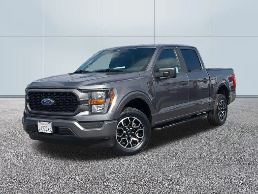 Ford F-150 2023 4x2 XL 4dr SuperCrew 5.5 ft. SB