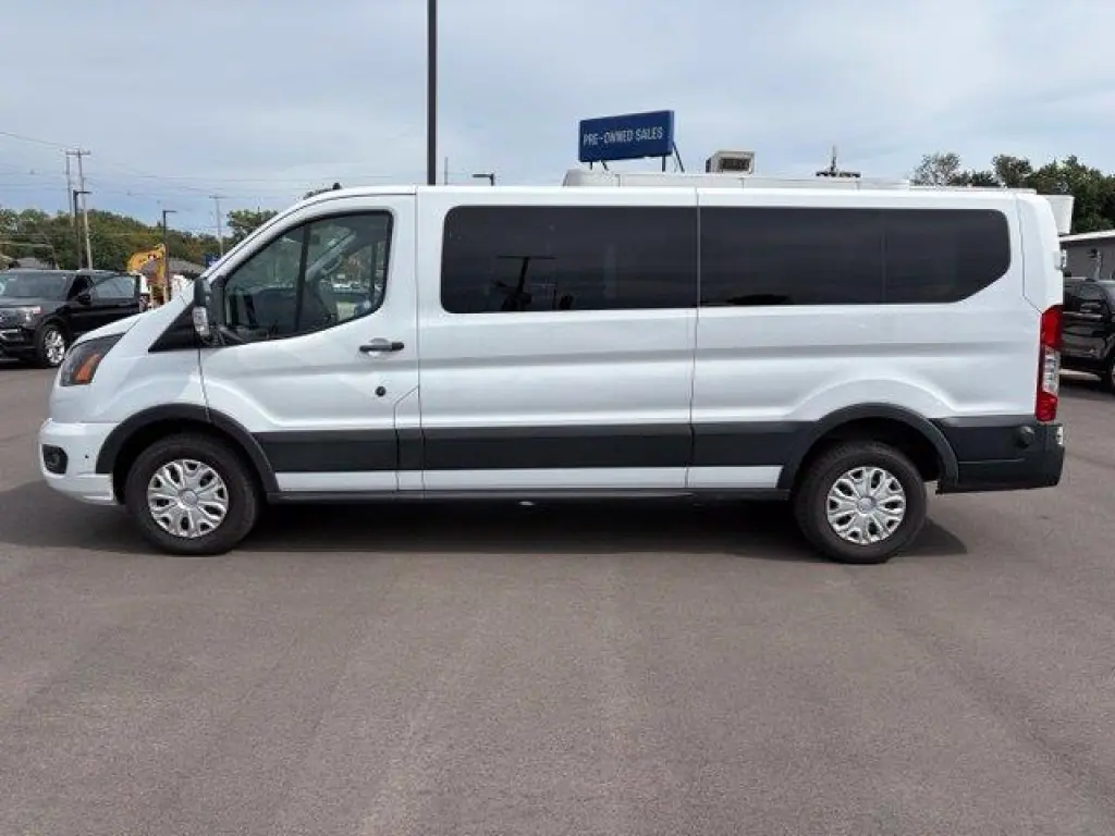 Ford Transit 2024 350 XL 3dr LWB Bajotecho Furgón de Pasajeros