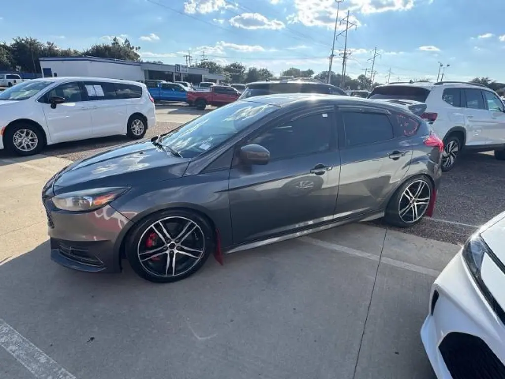 Ford Focus 2018 ST 4dr Hatchback