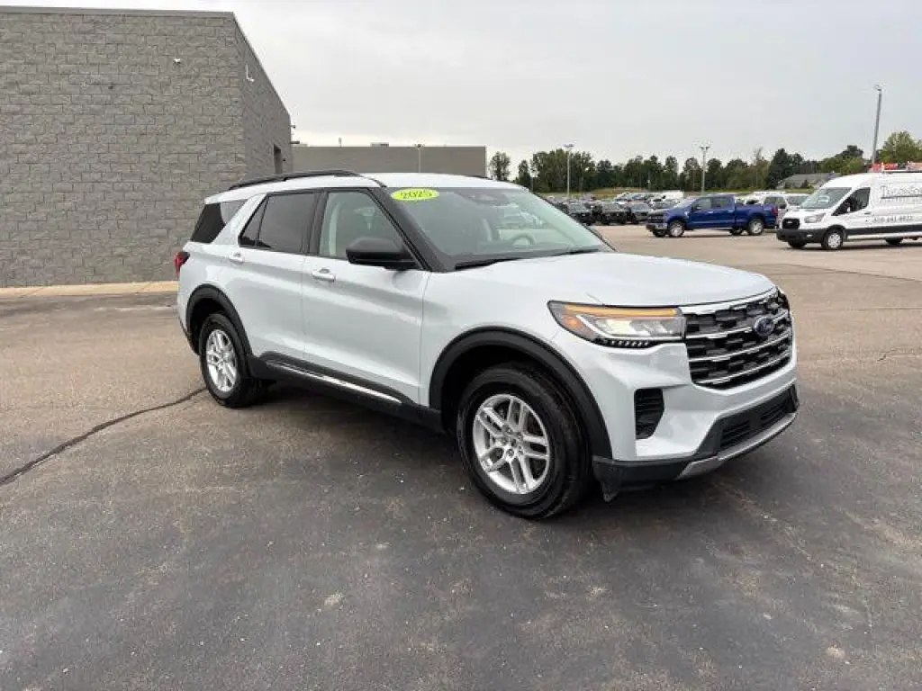 Ford Explorer 2025 AWD Active 4dr SUV