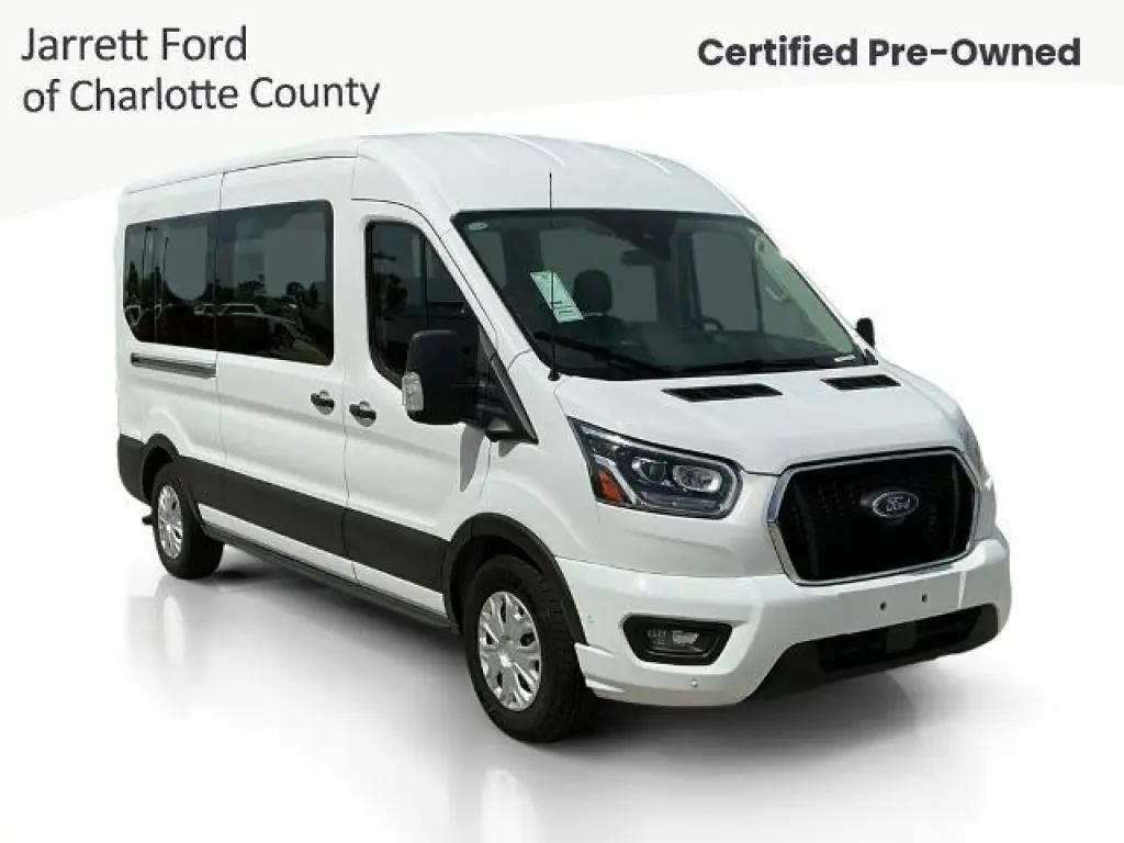 Ford Transit 2023 350 XLT 3dr LWB Techo Medio Furgón de Pasajeros