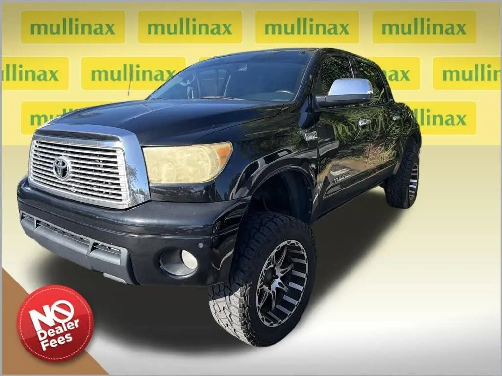 Toyota Tundra 2013 4x4 Limited 4dr CrewMax Cab Pickup SB (5.7L V8 FFV)