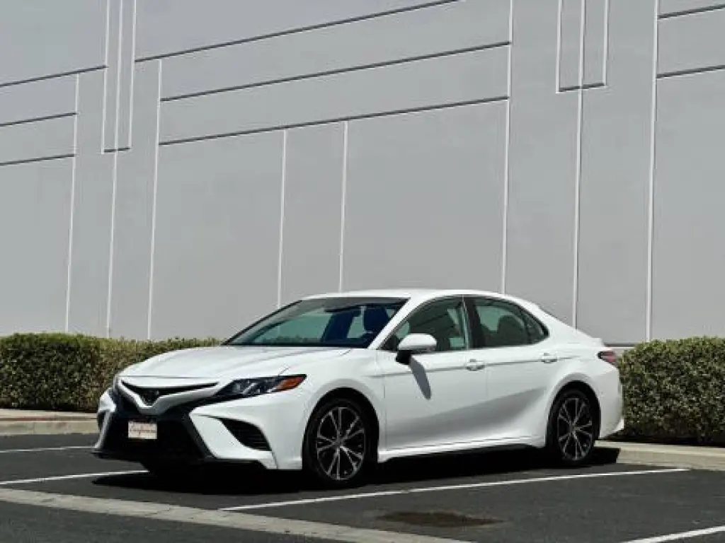 Camry Toyota 2020
