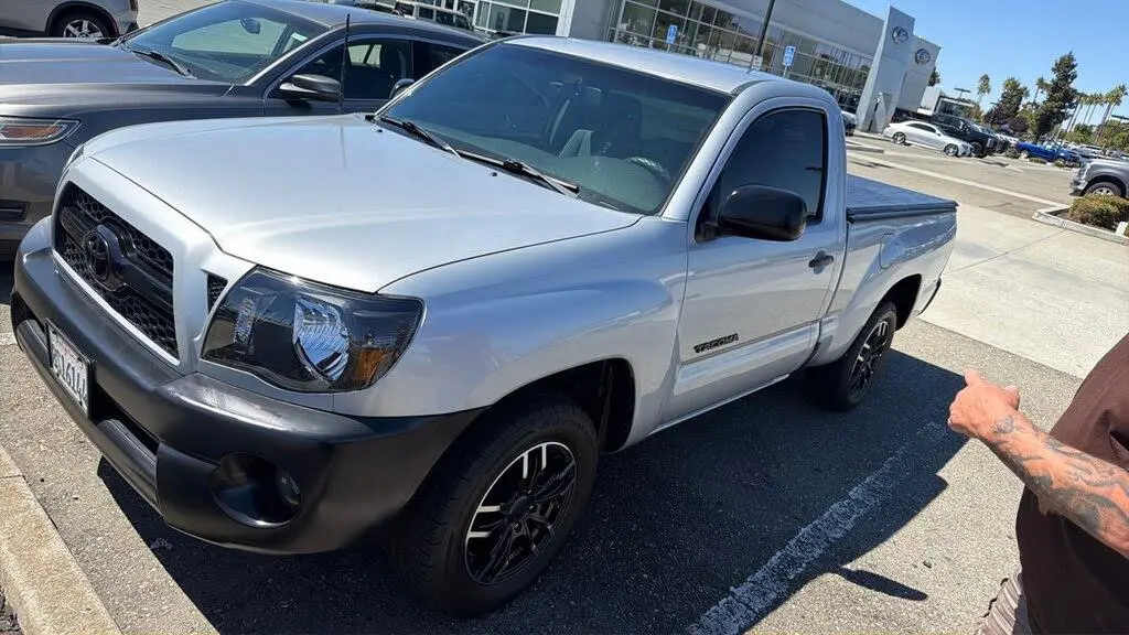Toyota Tacoma 2008 4x2 Base 2dr Regular Cab 6.1 ft. SB 4A