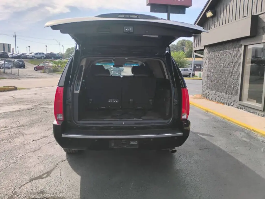 Cadillac Escalade ESV 2014