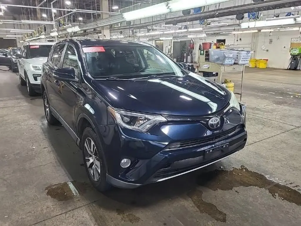 Toyota RAV4 2018 AWD XLE 4dr SUV