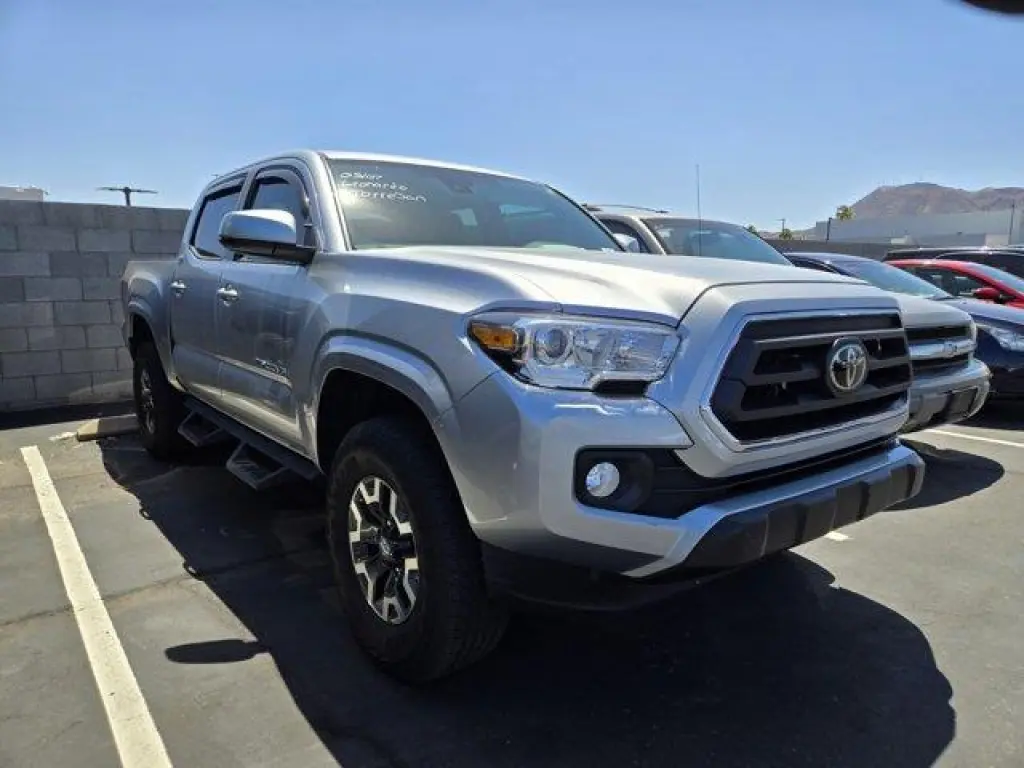 Toyota Tacoma 2022 4x2 SR5 4dr Double Cab 5.0 ft SB