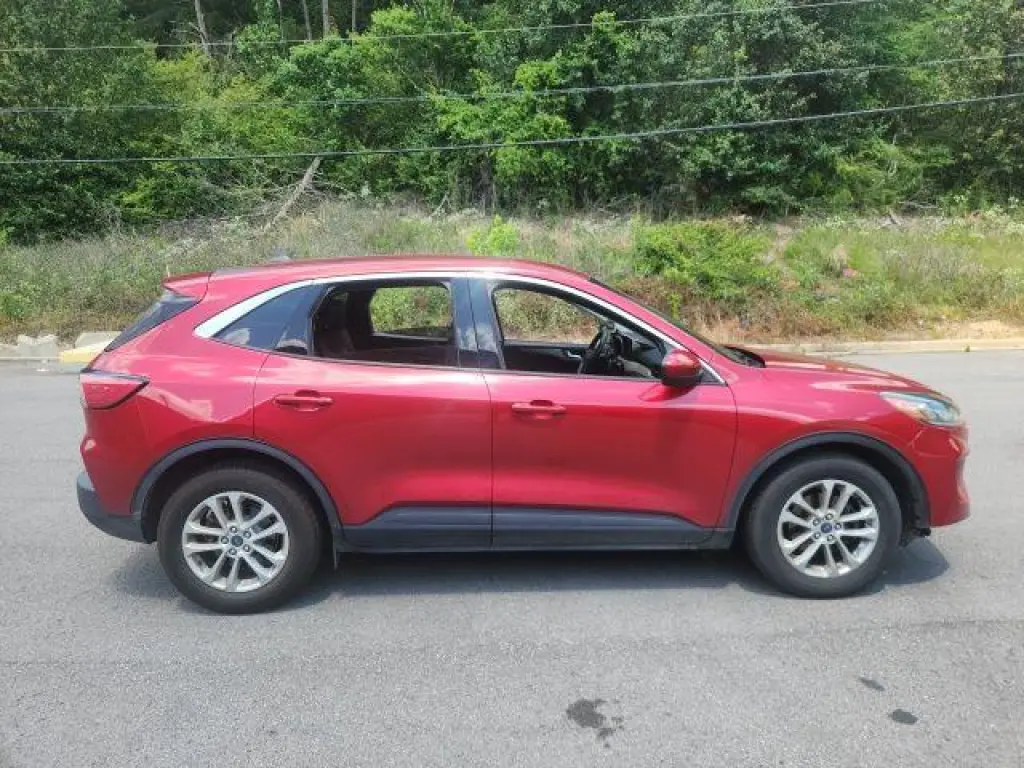 Ford Escape 2021 SE 4dr SUV
