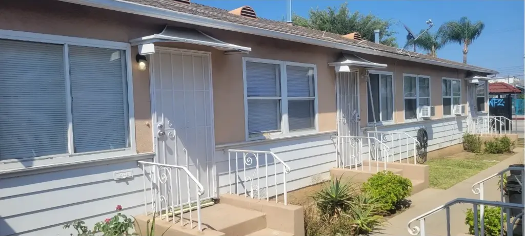 EAST LOS ANGELES APARTAMENTO DE 1 REC.