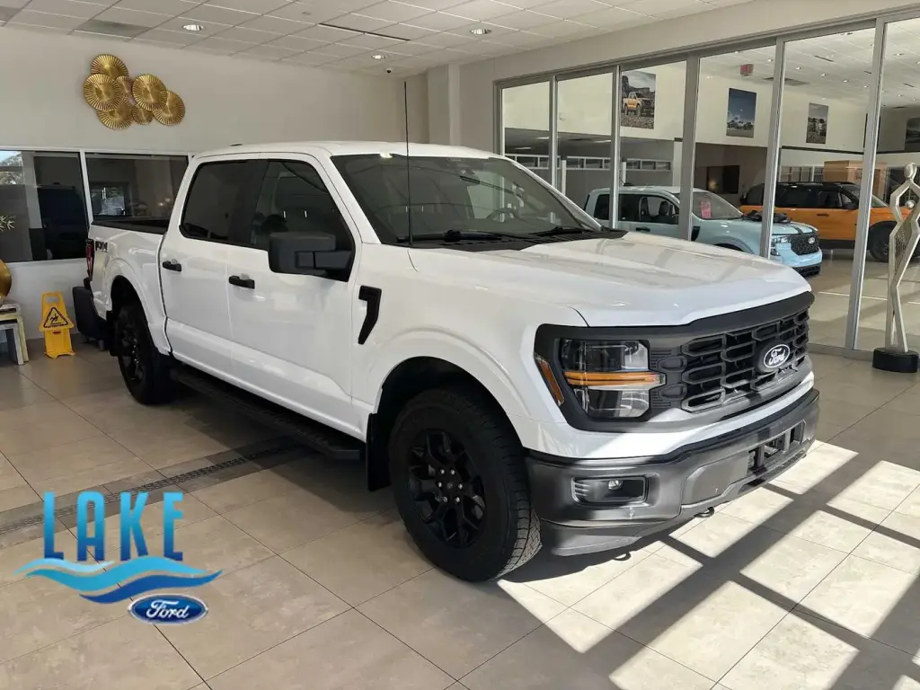 Ford F-150 2024 4x4 STX 4dr SuperCrew 5.5 ft. SB