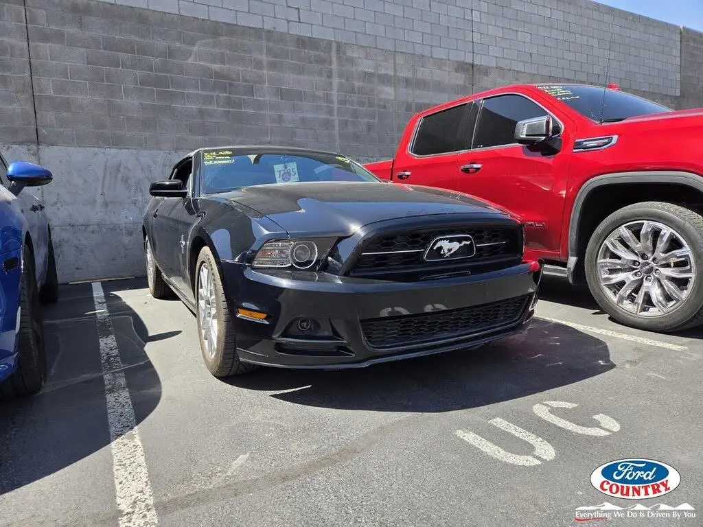 Ford Mustang 2013 V6 2dr Convertible