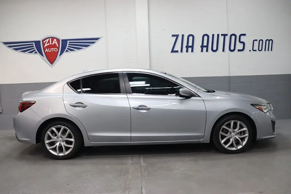 2020 Acura ILX