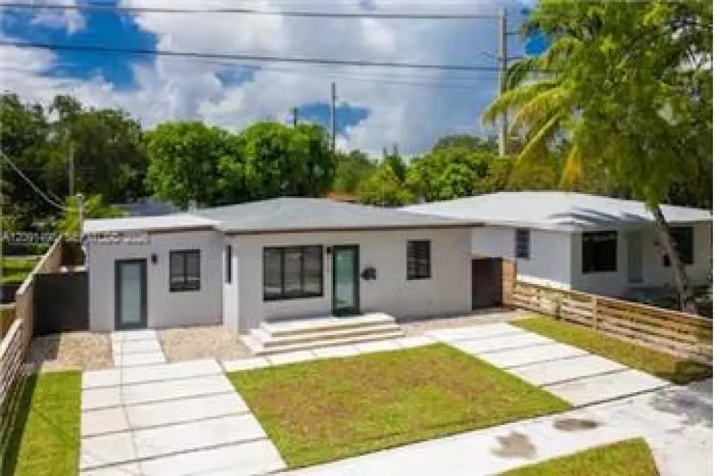 Propiedad de alquiler con 3 dormitorios y 3 baños en Miami