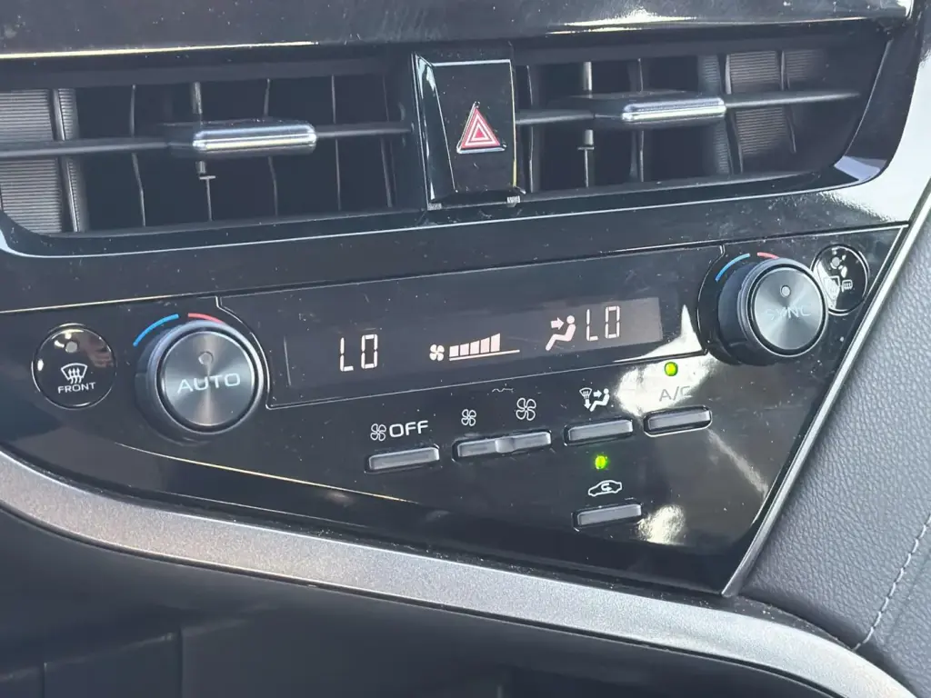 Toyota Camry 2024 SE 4dr Sedán