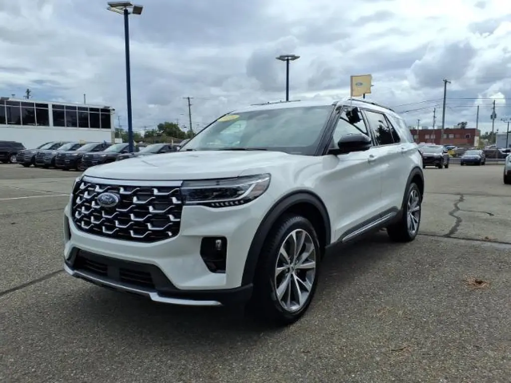 Ford Explorer 2025 AWD Platinum 4dr SUV