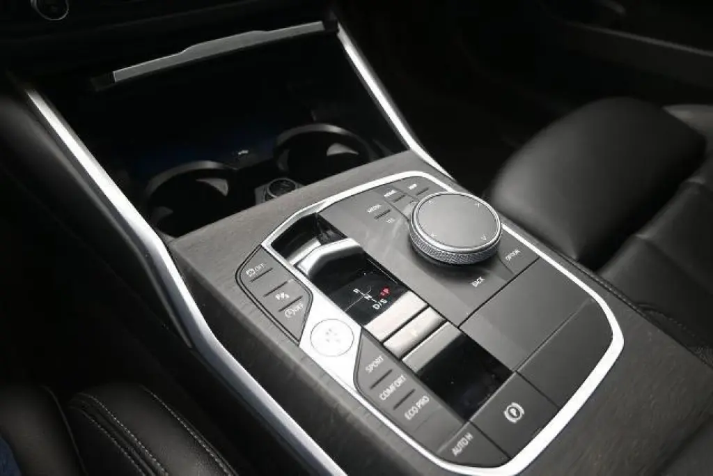 BMW 3 Series 2023 330i 4dr Sedan