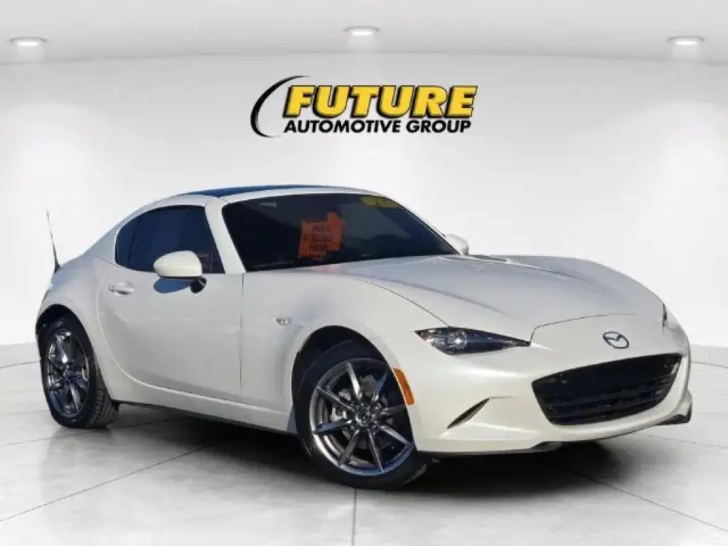 Mazda MX-5 Miata RF 2023 Grand Touring 2dr Convertible 6M