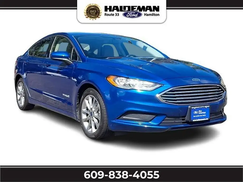 Ford Fusion Híbrido 2017 S Sedán de 4 puertas