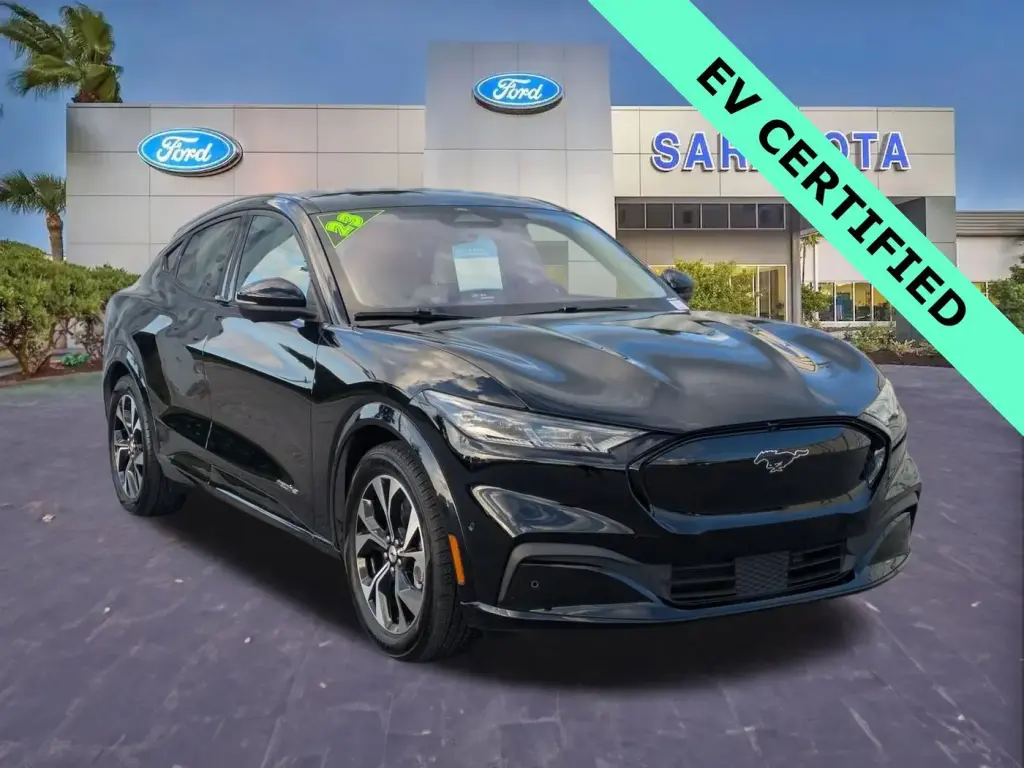 Ford Mustang Mach-E 2023 Premium SUV de 4 puertas