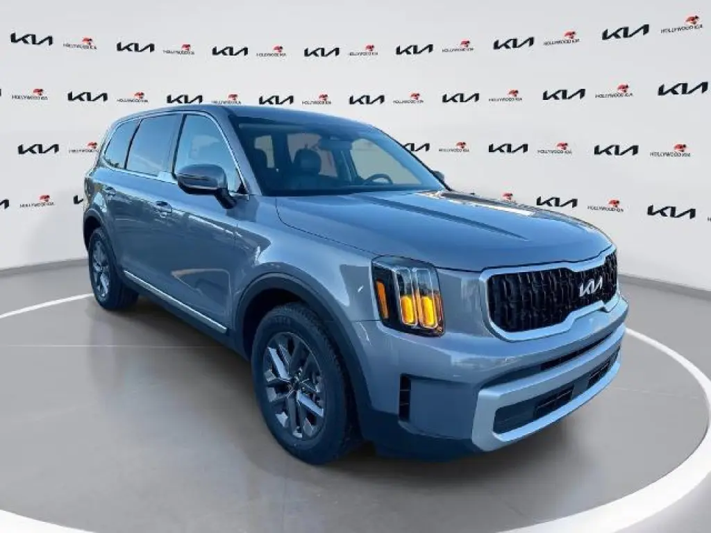 Kia Telluride 2024 LX SUV de 4 puertas