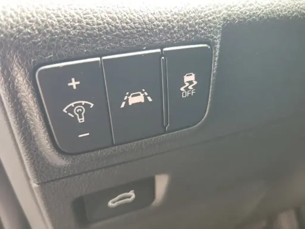 Kia K5 2023 EX Sedán de 4 puertas