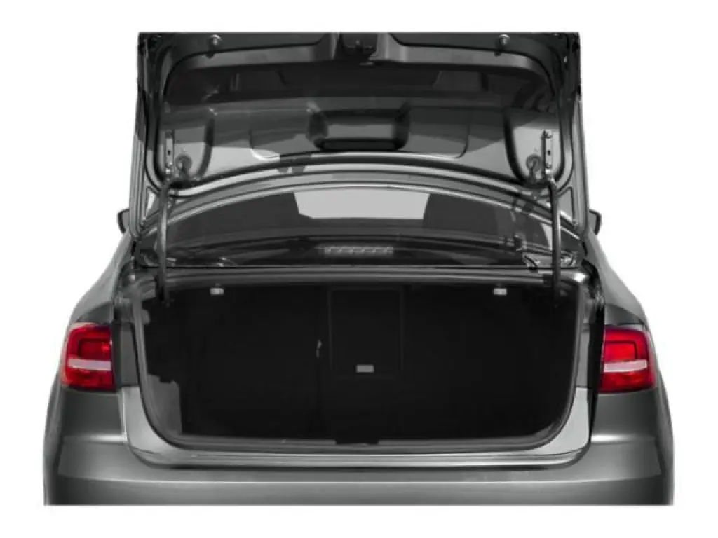 Volkswagen Jetta 2015 Deportivo 4dr Sedán 6A PZEV