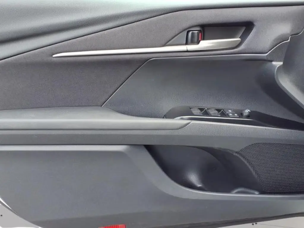 Toyota Camry 2025 LE 4dr Sedán