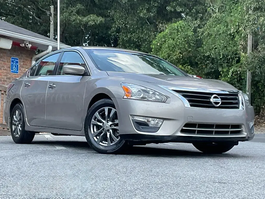 Nissan Altima 2015 2.5 4 Sedán