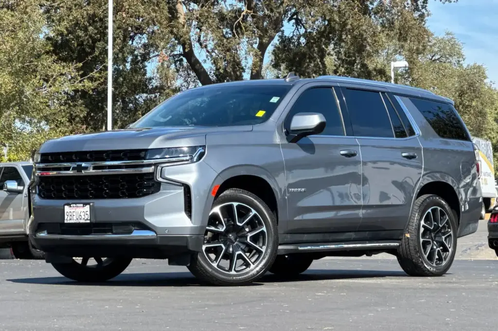 Chevrolet Tahoe 2022 4x4 LS 4dr SUV