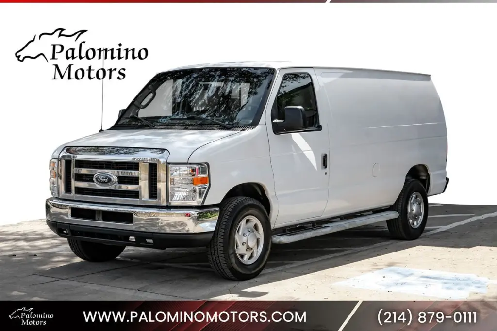 2013 Ford Econoline Cargo Van