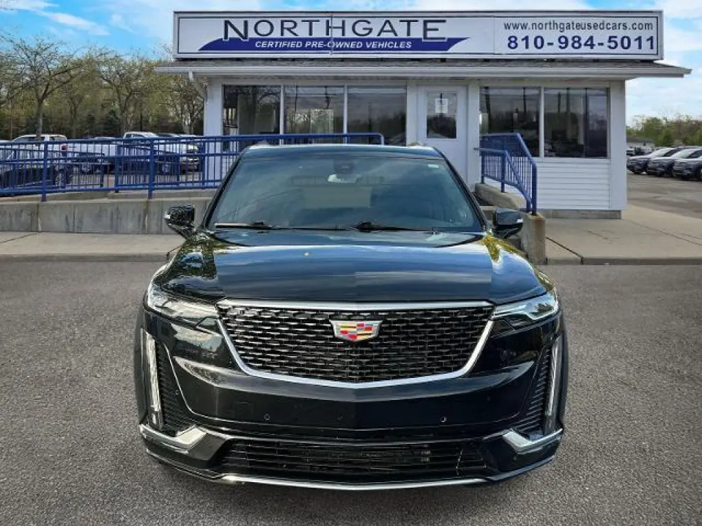Cadillac XT6 2023 4x4 de lujo de la categoría de lujo 4 puertas SUV