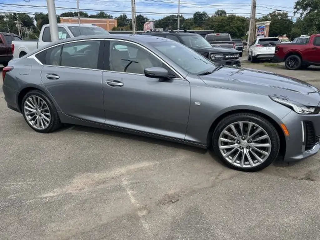 Cadillac CT5 2021 AWD Premium Luxury 4dr Sedán