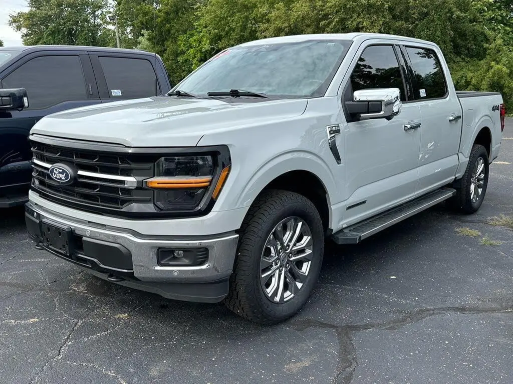 Ford F-150 2024 4x4 XLT 4dr SuperCrew 5.5 ft. SB