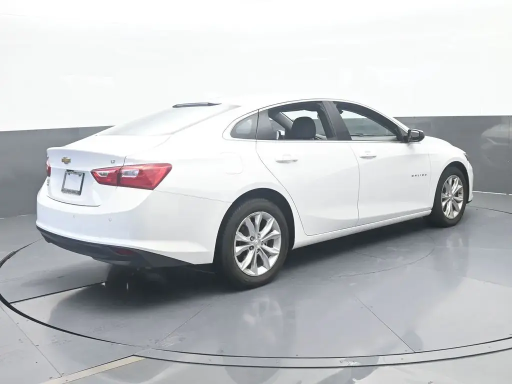Chevrolet Malibu 2024 LT Sedán de 4 puertas w/1LT