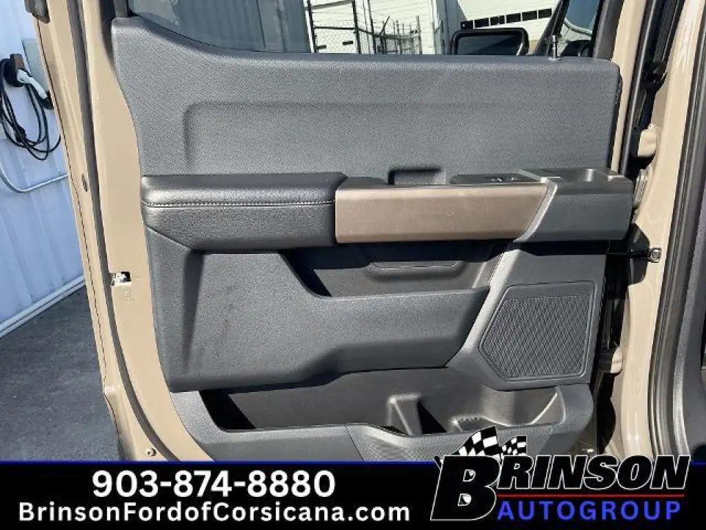 Ford F-150 2025 4x4 STX 4dr SuperCrew 5.5 ft. SB