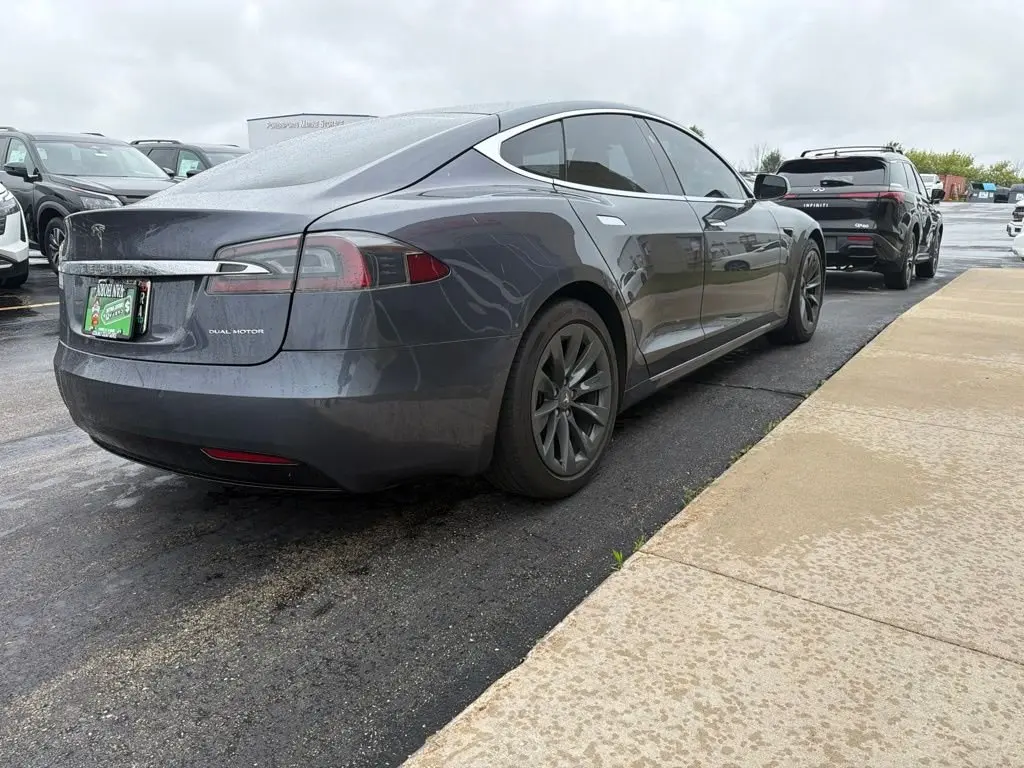 2020 Tesla Model S