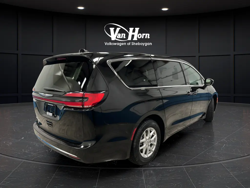 2024 Chrysler Pacifica