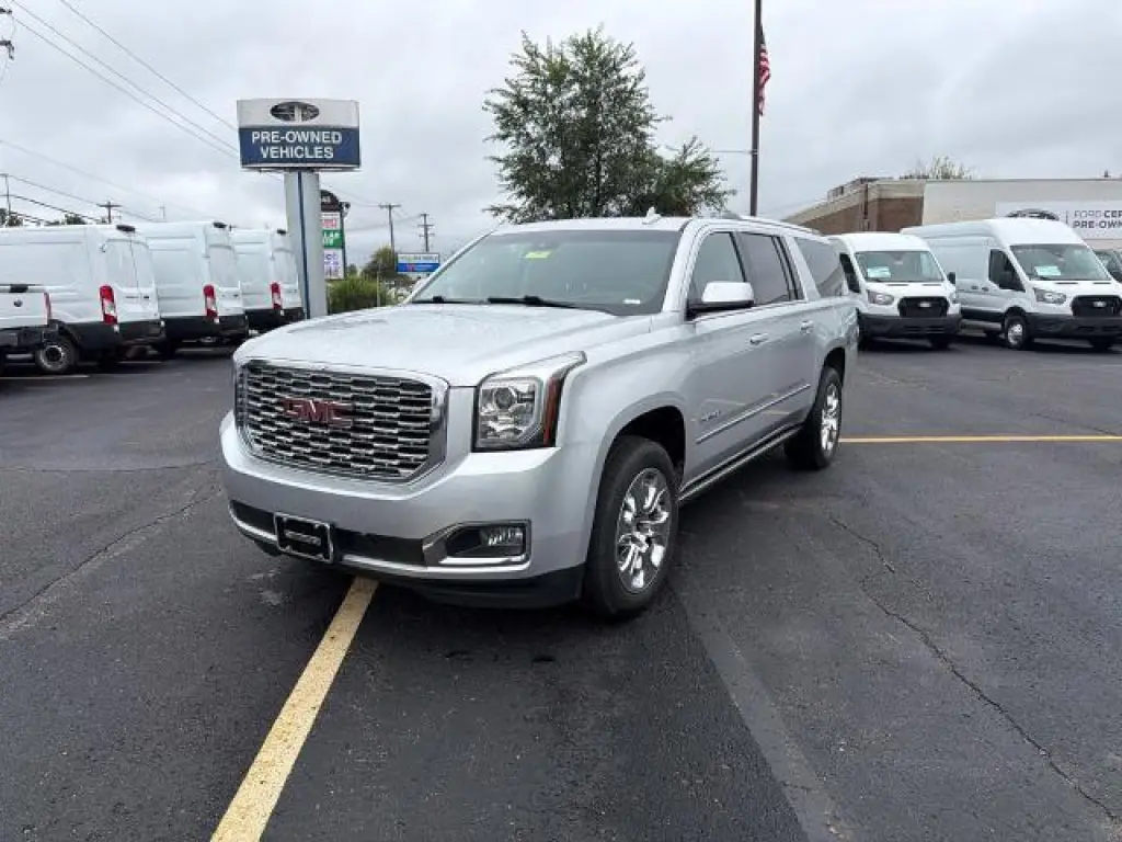 GMC Yukon XL 2019 4x4 Denali 4dr SUV