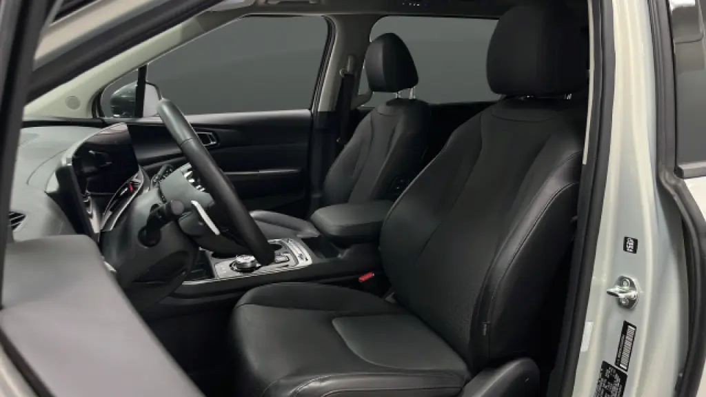 2025 Kia Carnival Hybrid