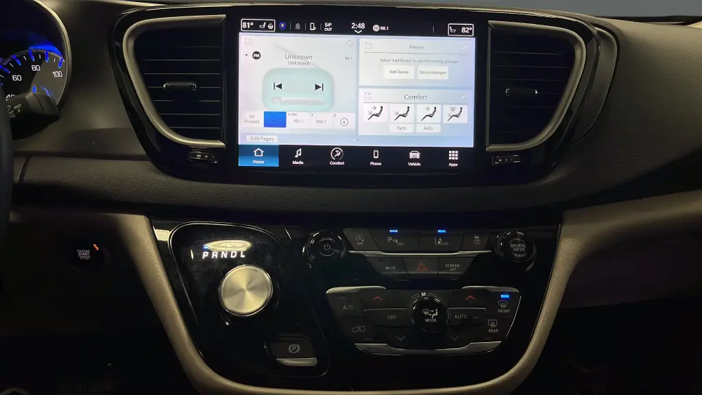 2024 Chrysler Pacifica