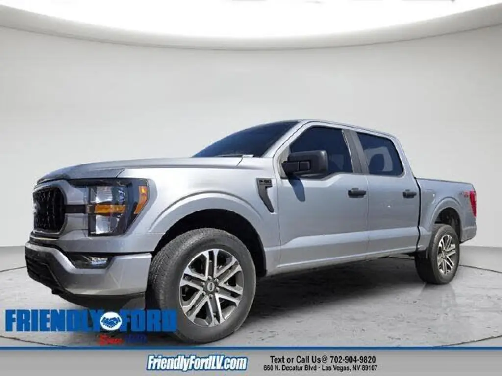 Ford F-150 2023 4x4 XL 4dr SuperCrew 5.5 ft. SB