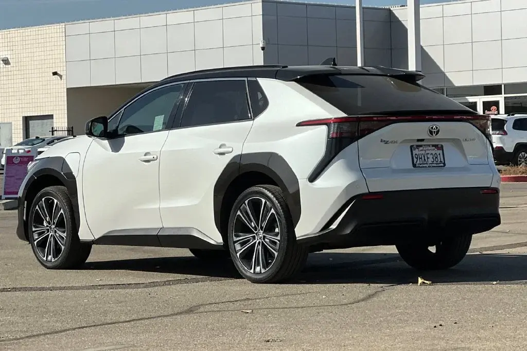 2023 Toyota bZ4X