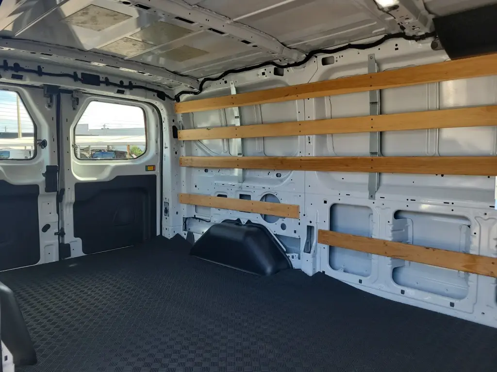 Ford Transit 2025 250 3dr LWB Low Roof Cargo Van