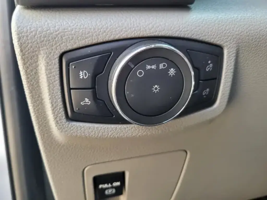 Ford F-150 2018 4x4 XLT 4 puertas SuperCrew caja corta de 5.5 pies