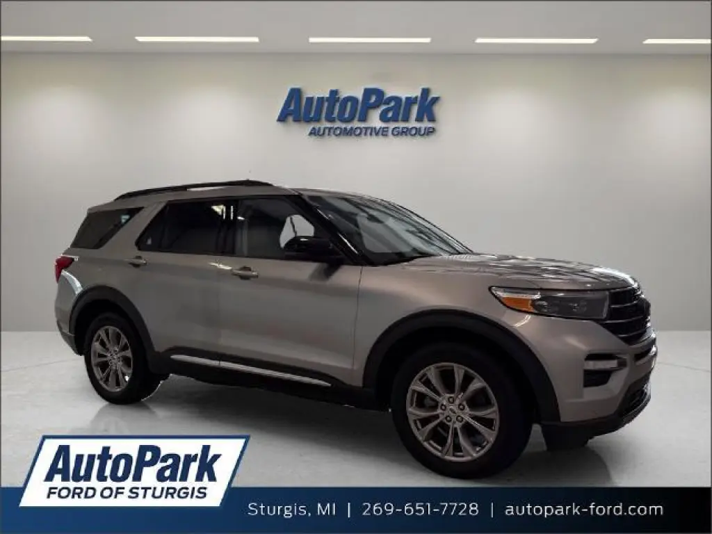 Ford Explorer 2024 AWD XLT SUV de 4 puertas