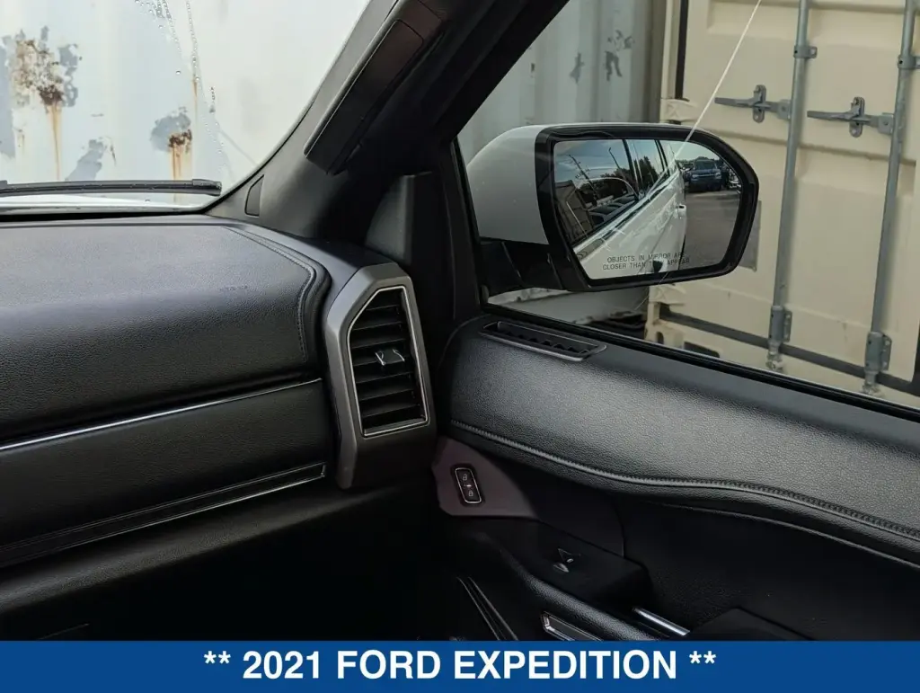 Ford Expedition 2021 4x2 XLT SUV de 4 puertas